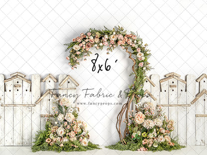 Blushing Bloom Archway