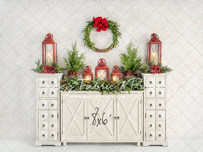 Glowing Holiday Lanterns