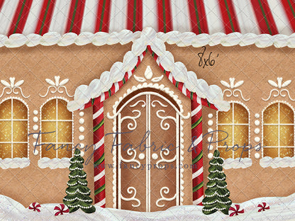 Little Fancy Gingerbread Cottage