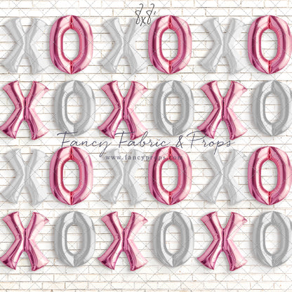 Elegant Hugs & Kisses