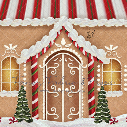 Little Fancy Gingerbread Cottage