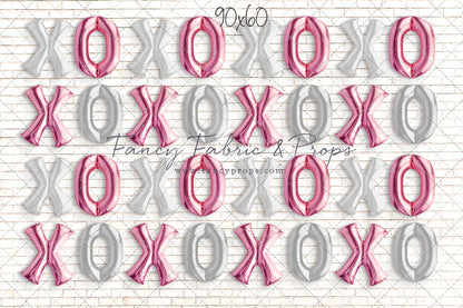 Elegant Hugs & Kisses