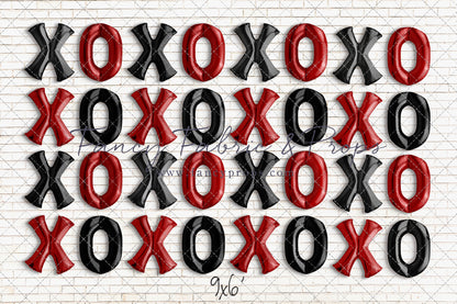 Modern Kisses & Hugs