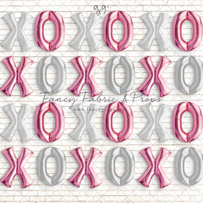 Elegant Hugs & Kisses