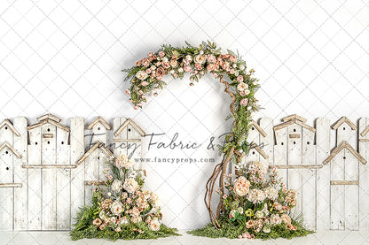 Blushing Bloom Archway