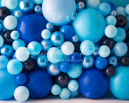 Bubble Blues Balloon Wall