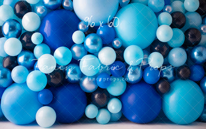 Bubble Blues Balloon Wall