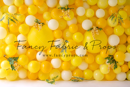 Golden Summer Balloon Wall