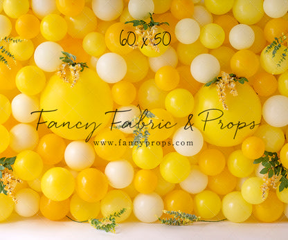 Golden Summer Balloon Wall