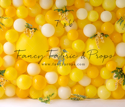 Golden Summer Balloon Wall