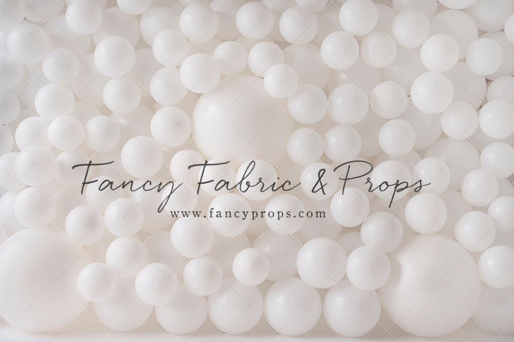 In Your Dreams Balloon Wall