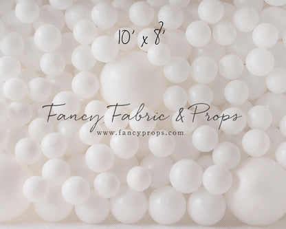 In Your Dreams Balloon Wall