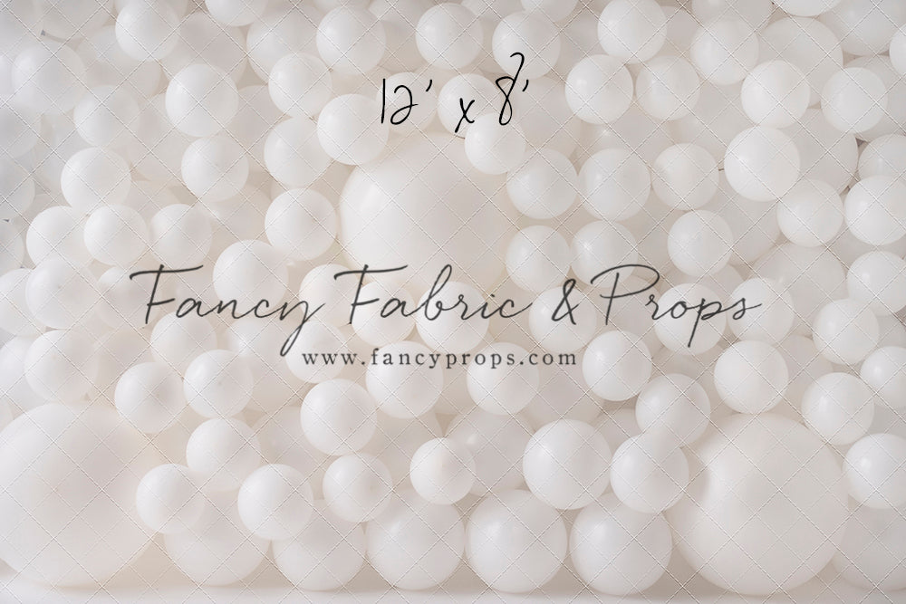 In Your Dreams Balloon Wall