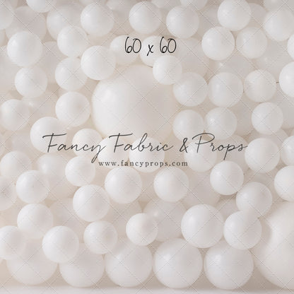 In Your Dreams Balloon Wall