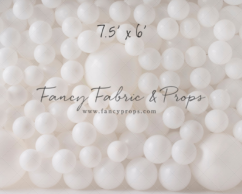 In Your Dreams Balloon Wall