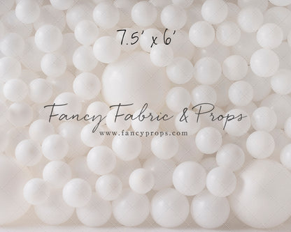 In Your Dreams Balloon Wall