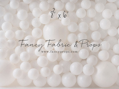 In Your Dreams Balloon Wall