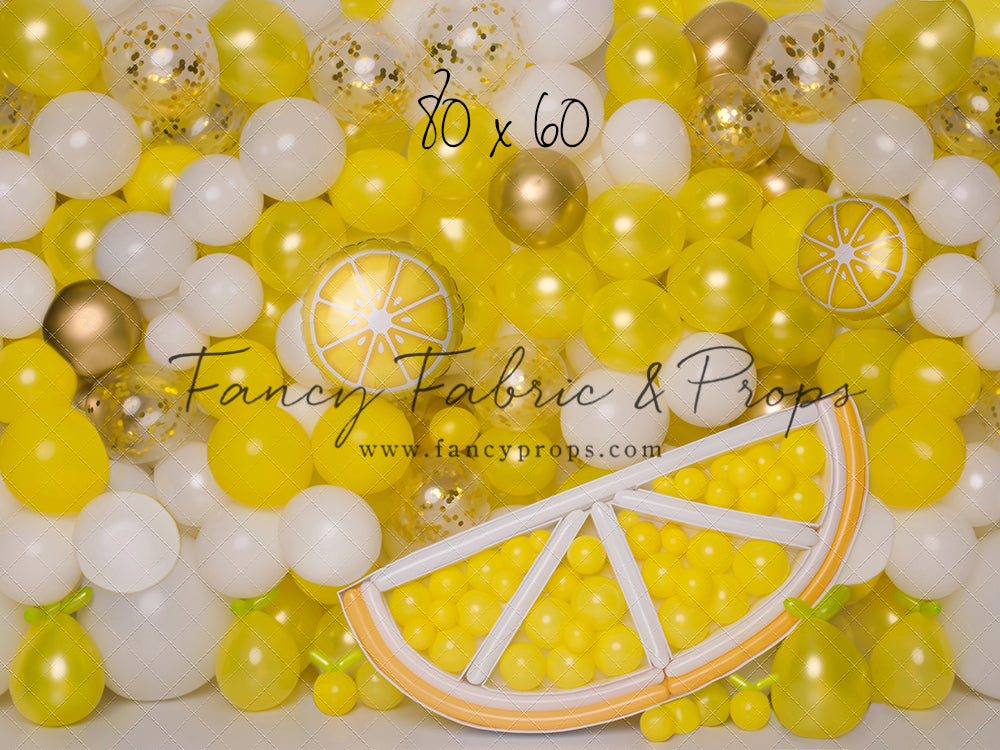 Make Lemonade Balloon Wall
