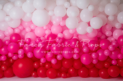 Ombre Valentine Balloon Wall
