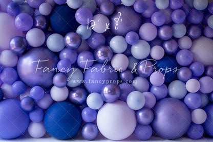 Shades of Lavender Balloon Wall