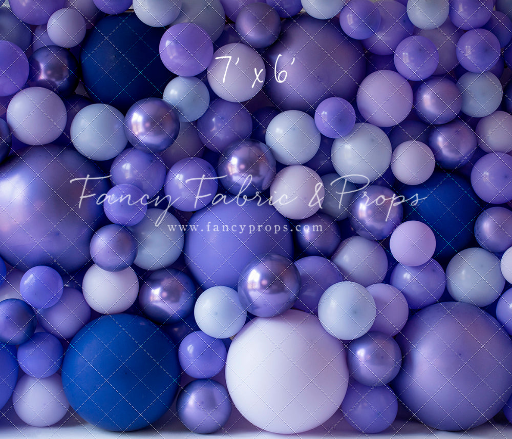 Shades of Lavender Balloon Wall