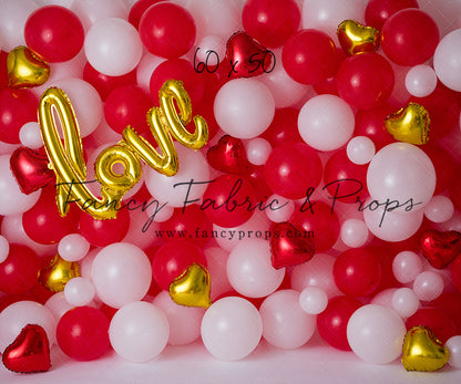 Smitten Valentine Balloon Wall