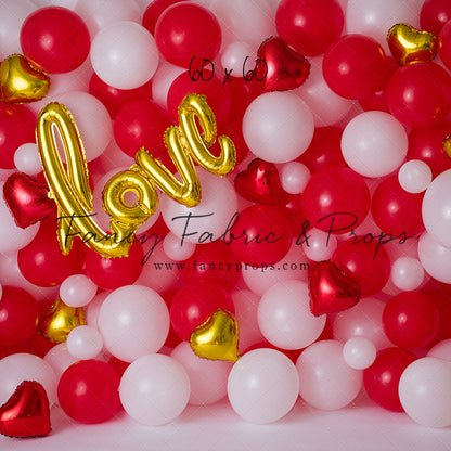 Smitten Valentine Balloon Wall