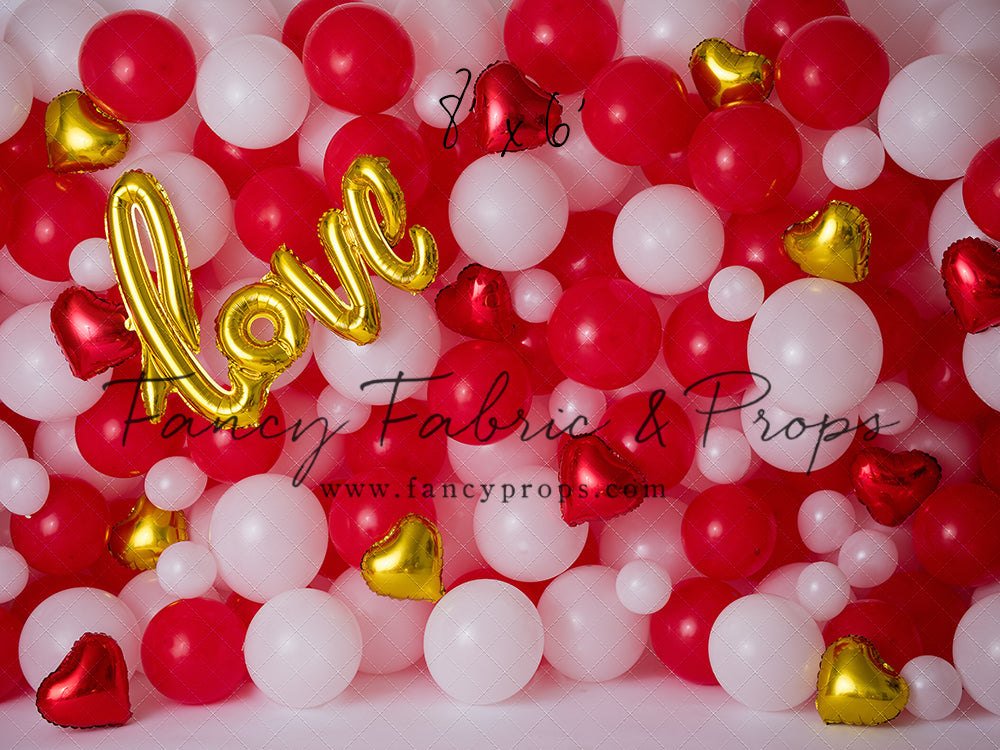 Smitten Valentine Balloon Wall