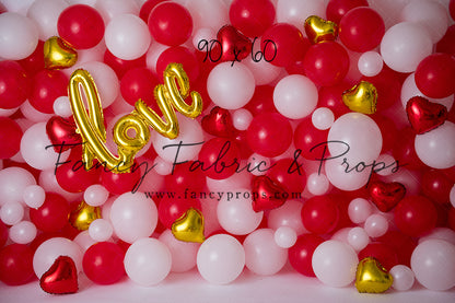 Smitten Valentine Balloon Wall