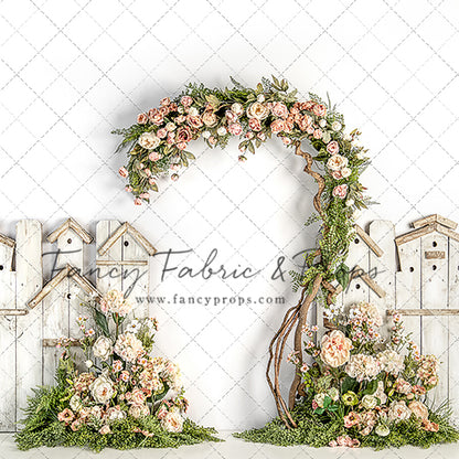 Blushing Bloom Archway