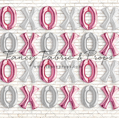 Elegant Hugs & Kisses