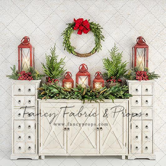 Glowing Holiday Lanterns