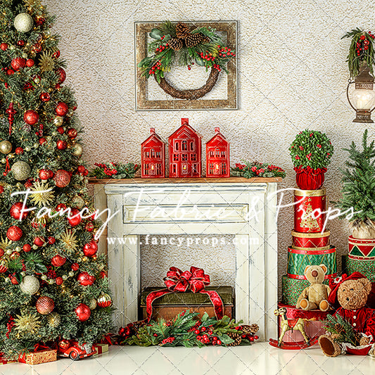 Holiday Happy Mantle