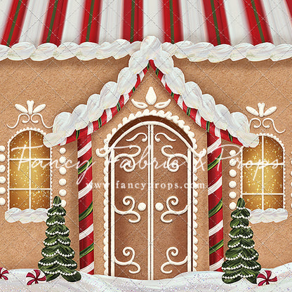 Little Fancy Gingerbread Cottage