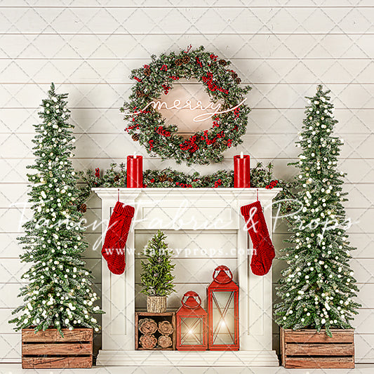 Shiplap Holiday Mantle