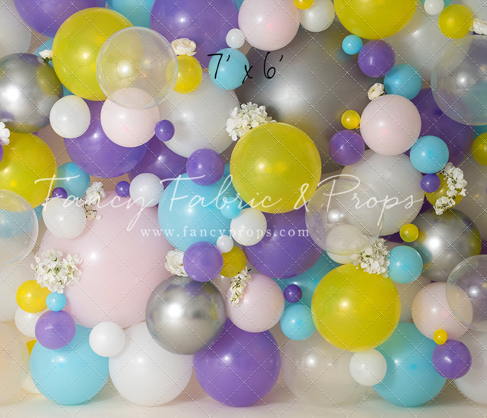 Valentina Balloon Wall