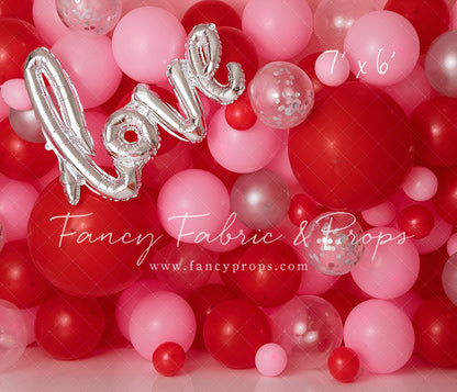 Valentine Chrome Balloon Wall