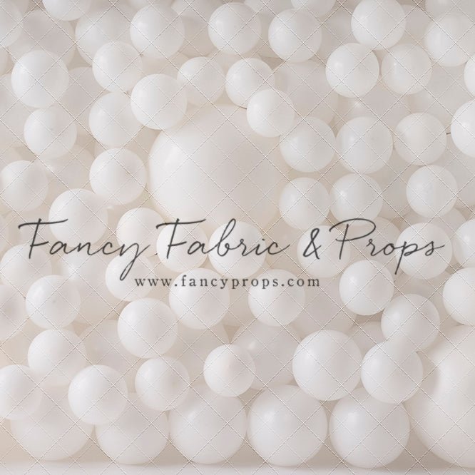 In Your Dreams Balloon Wall