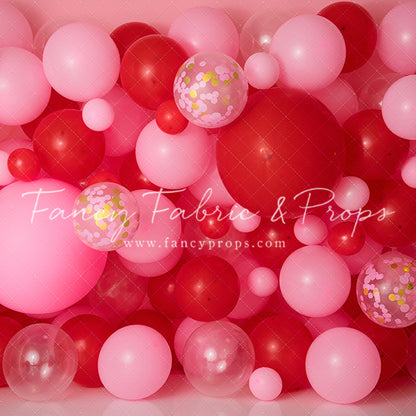 Valentine Confetti Balloon Wall